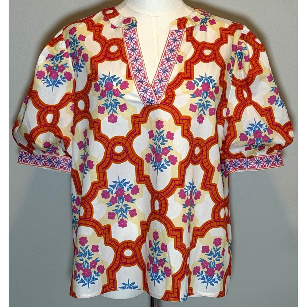 AVARA Floral Embroidered V-Neck Puff Sleeve Cotton Blouse Women L NWT Boutique